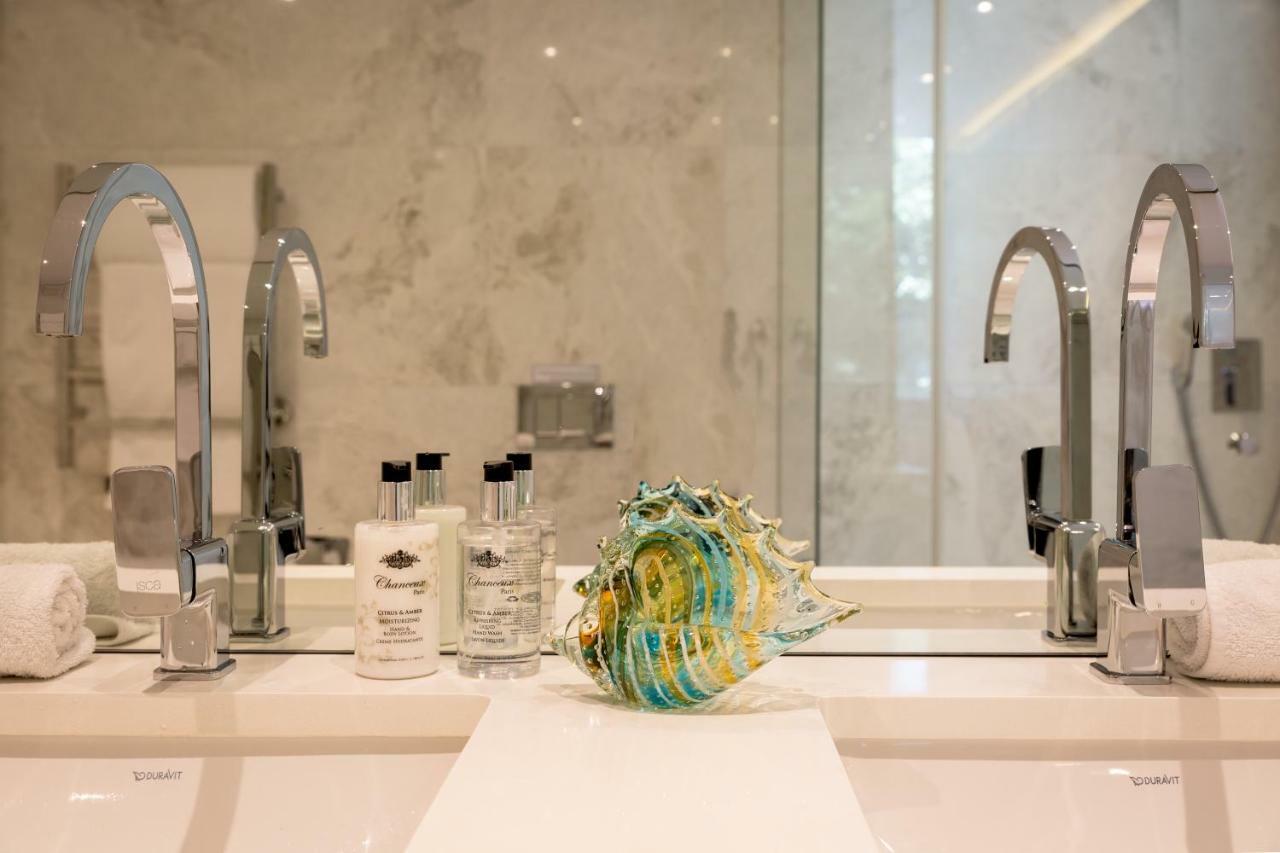 Waters Edge 4 - Luxury * Cape Town